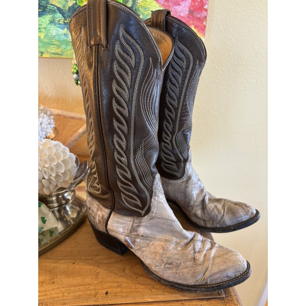 Vintage Tony Lama Cowboy Boots Women’s 6.5B Brown Grey Stitched Black Label